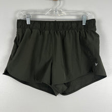 Load image into Gallery viewer, Old navy active shorts
