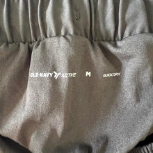 Load image into Gallery viewer, Old navy active shorts
