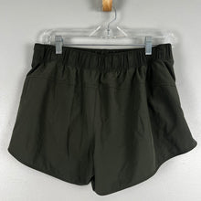 Load image into Gallery viewer, Old navy active shorts

