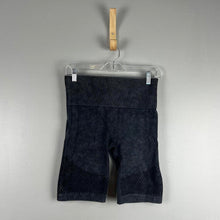 Load image into Gallery viewer, Mono b biker shorts
