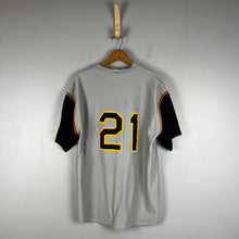 Load image into Gallery viewer, Pittsburgh Pirates 1990s jersey
