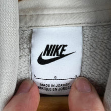 Load image into Gallery viewer, Nike classic hoodie
