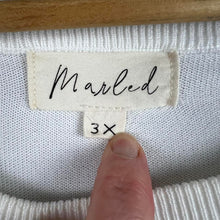 Load image into Gallery viewer, Marled love sweater
