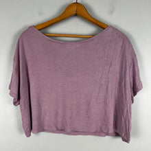 Load image into Gallery viewer, Forever 21 cropped top
