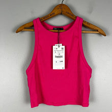 Load image into Gallery viewer, Zara cropped tank top
