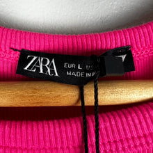 Load image into Gallery viewer, Zara cropped tank top
