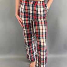 Load image into Gallery viewer, Vintage Haymaker plaid pants
