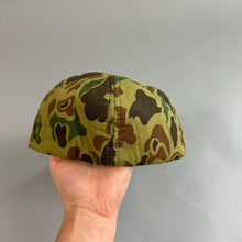 Load image into Gallery viewer, Vintage camo hunting hat
