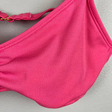 Load image into Gallery viewer, Shade &amp; Shore bikini top
