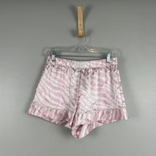 Load image into Gallery viewer, Victoria’s Secret shorts
