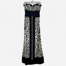 Load image into Gallery viewer, Nicole Miller strapless silk gown
