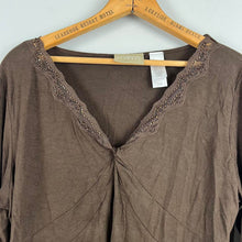 Load image into Gallery viewer, Liz Claiborne blouse
