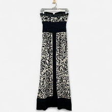 Load image into Gallery viewer, Nicole Miller strapless silk gown
