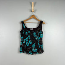 Load image into Gallery viewer, Retro dressbarn tank top
