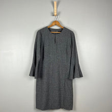 Load image into Gallery viewer, Ann Taylor sheath dress
