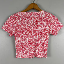Load image into Gallery viewer, Cheetah crop top
