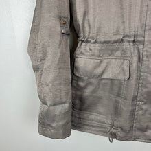 Load image into Gallery viewer, Vince Camuto anorak jacket
