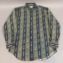 Load image into Gallery viewer, Vintage banana republic button down
