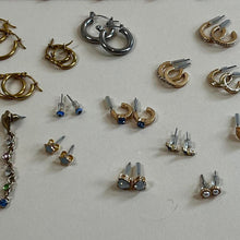 Load image into Gallery viewer, 27 item mixed jewelry lot
