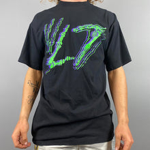 Load image into Gallery viewer, Retro L 7 band t-shirt
