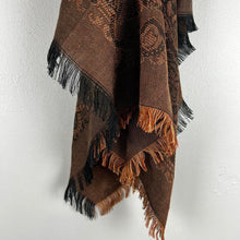 Load image into Gallery viewer, Vintage Ben Goodman scarf
