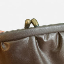 Load image into Gallery viewer, Vintage brown leather clutch
