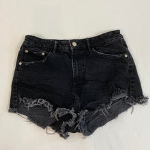 Load image into Gallery viewer, Zara black jean shorts
