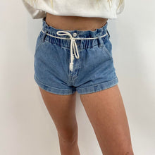 Load image into Gallery viewer, PacSun paperbag mom shorts
