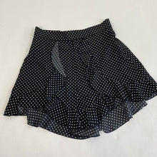 Load image into Gallery viewer, Polka dot dress shorts
