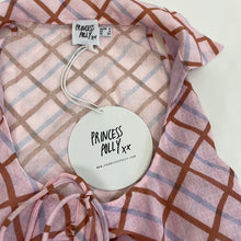 Load image into Gallery viewer, Princess Polly plaid top
