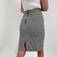 Load image into Gallery viewer, Vintage Jennifer Eden skirt!!!
