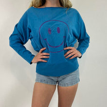 Load image into Gallery viewer, Custom smiley crewneck
