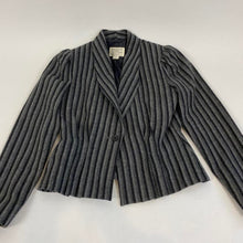 Load image into Gallery viewer, Vintage striped blazer
