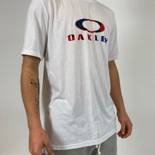 Load image into Gallery viewer, Oakley t-shirt
