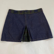 Load image into Gallery viewer, Vintage Tommy Hilfiger skirt
