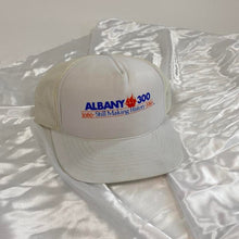 Load image into Gallery viewer, Vintage Albany 300 hat
