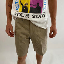 Load image into Gallery viewer, Khaki lands end shorts
