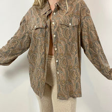 Load image into Gallery viewer, Vintage Liz Claiborne button down
