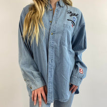 Load image into Gallery viewer, Vintage competitors view denim button down
