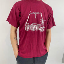 Load image into Gallery viewer, Vintage graphic t-shirt
