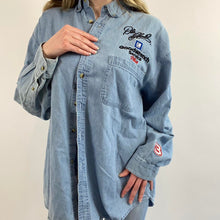 Load image into Gallery viewer, Vintage competitors view denim button down
