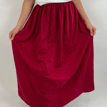 Load image into Gallery viewer, Vintage pleated skirt
