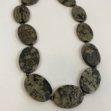 Load image into Gallery viewer, Marble statement necklace
