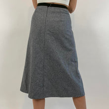 Load image into Gallery viewer, Vintage pleated skirt
