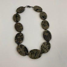 Load image into Gallery viewer, Marble statement necklace
