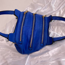 Load image into Gallery viewer, Cynthia Rowley shoulder purse
