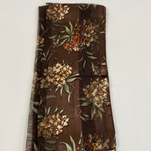 Load image into Gallery viewer, Vintage floral scarf
