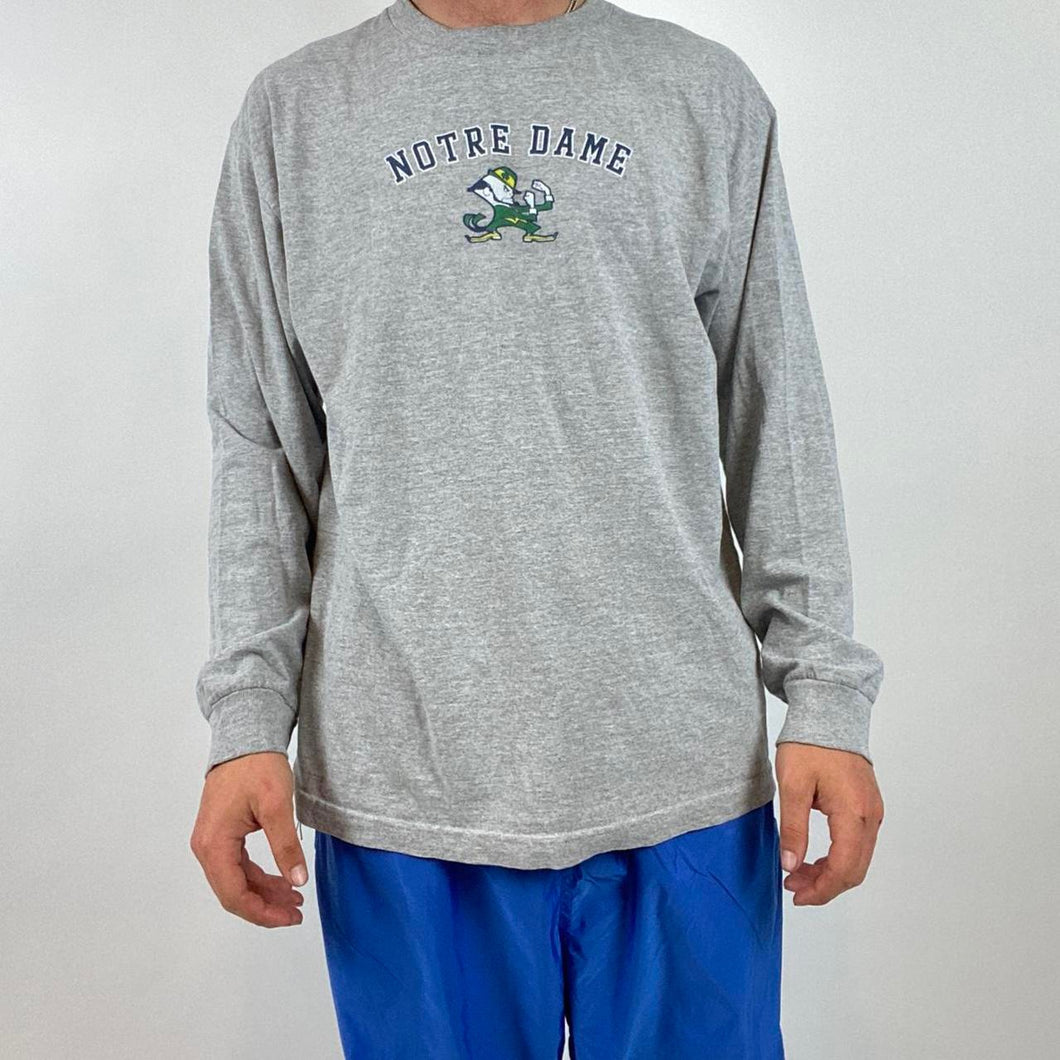 Retro Notre Dame long sleeve