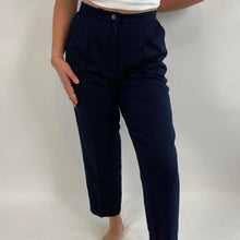 Load image into Gallery viewer, Vintage Leslie Fay trousers
