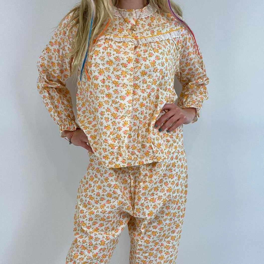 Vintage feminia pajama set